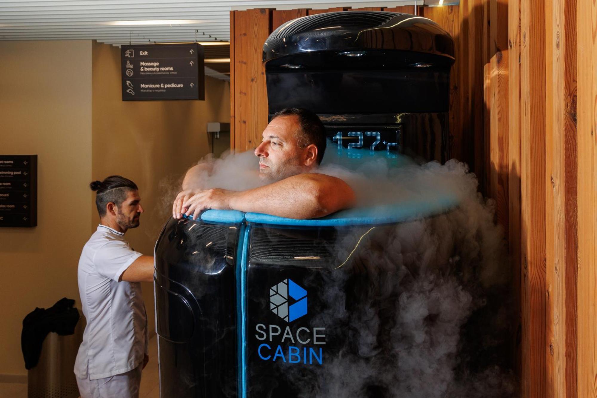 Lucky Bansko Aparthotel Spa & Relax Ngoại thất bức ảnh Cryotherapy